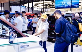 奇瑞冰淇淋双车惊艳广州车展，A00级领域的”当红小生”